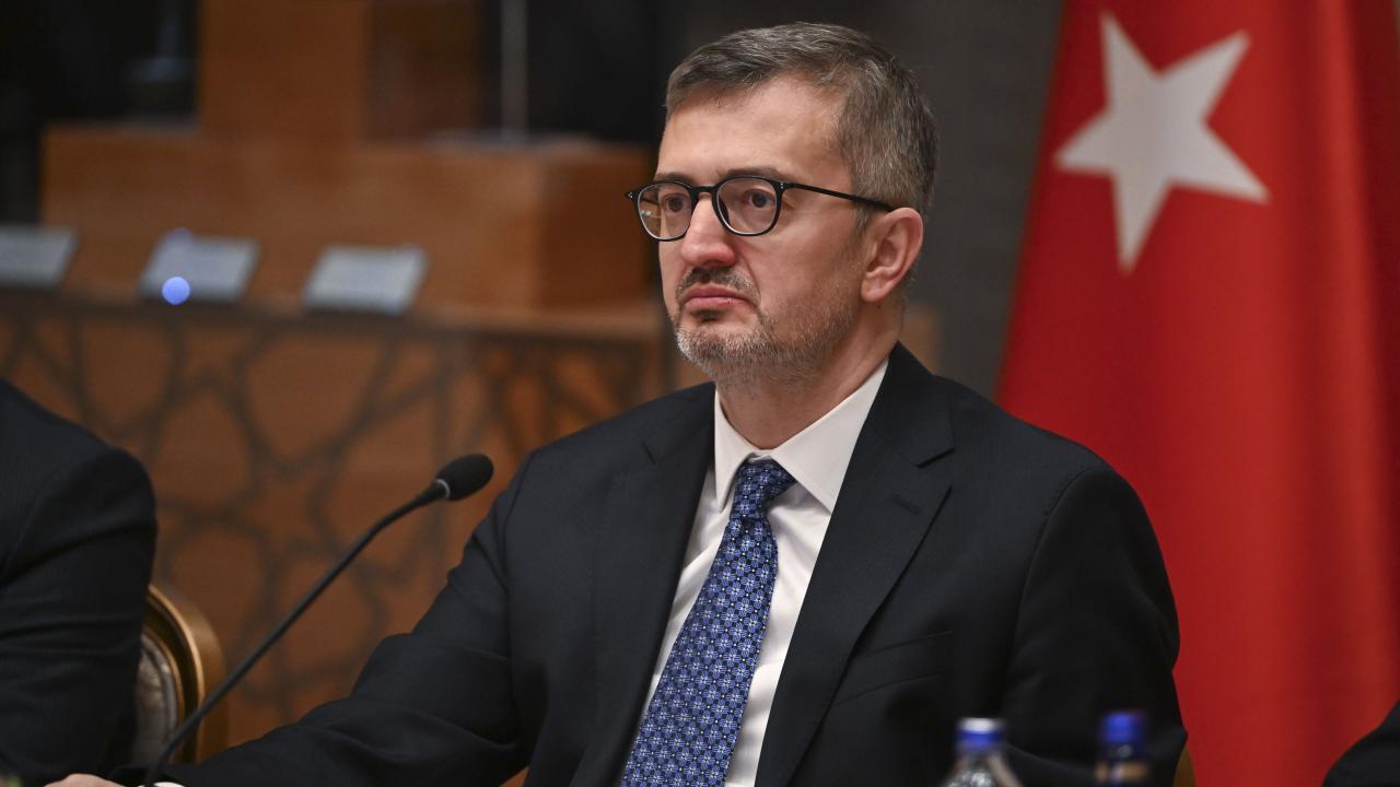 iletisim-baskani-duran-dan-azerbaycan-a-28-mayis-mesaji