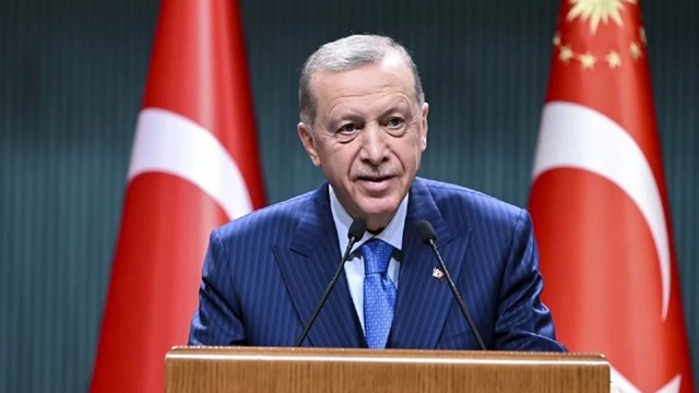 cumhurbaskani-erdogandan-kurban-bayrami-mesaji-turkiye-krizler-ortasinda-bir