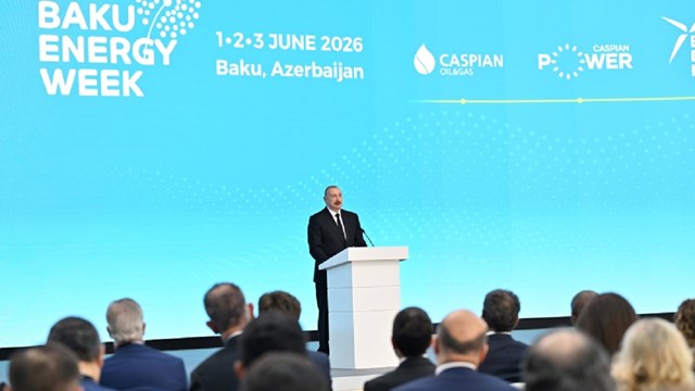 ilham-aliyev-zengezur-koridoru-kesinlikle-insa-edilecek