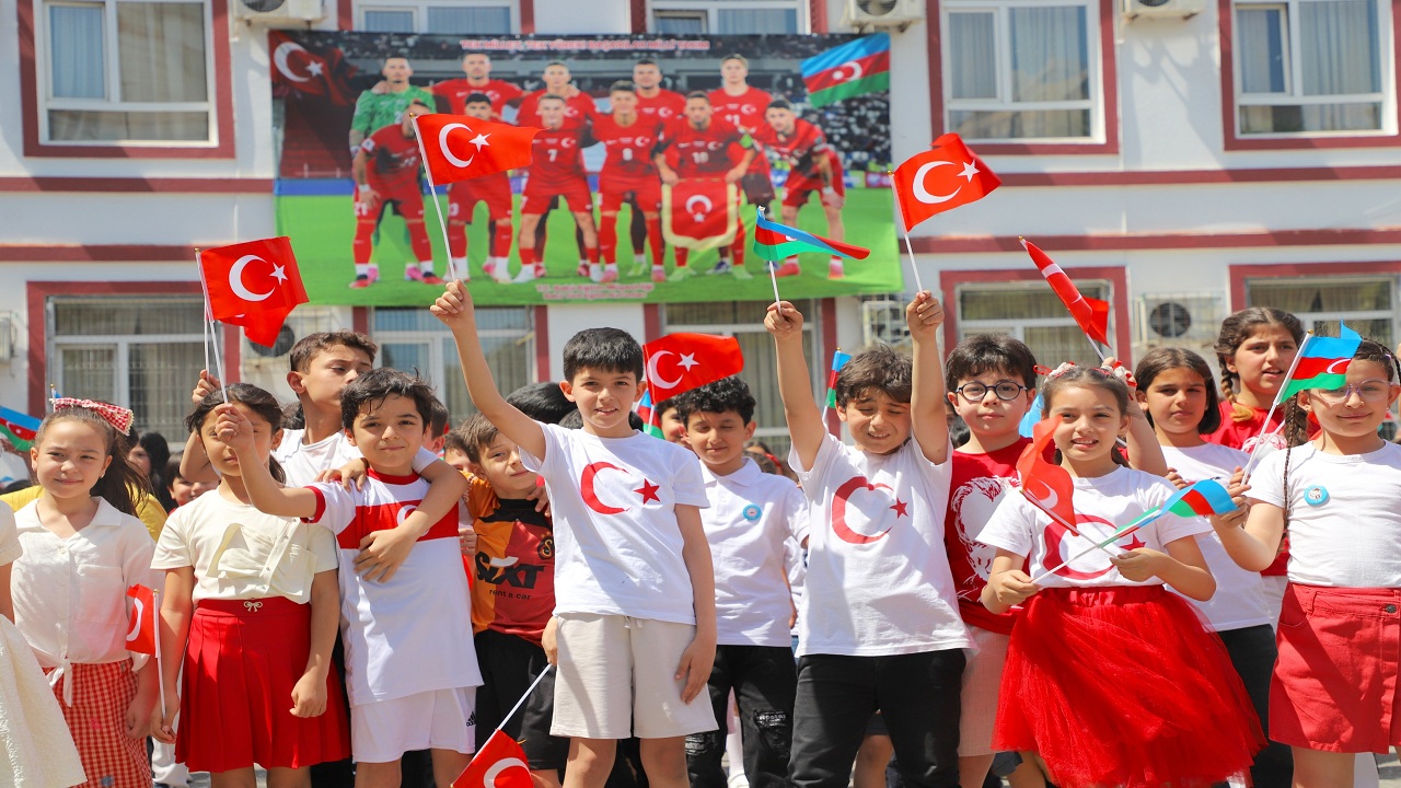 turkiye-ve-azerbaycan-tek-yurek
