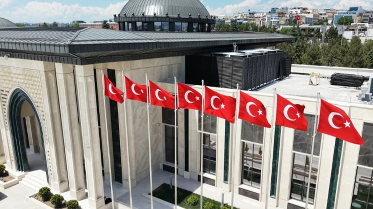 ankara-havalimani-ank-aciliyor