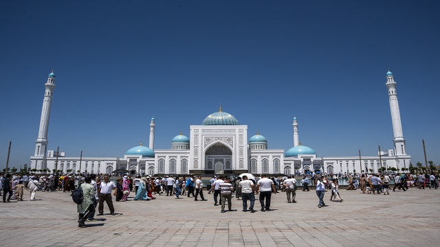 ozbekistanda-imam-buhari-kulliyesi-inanc-turizminin-yeni-merkezi-oldu