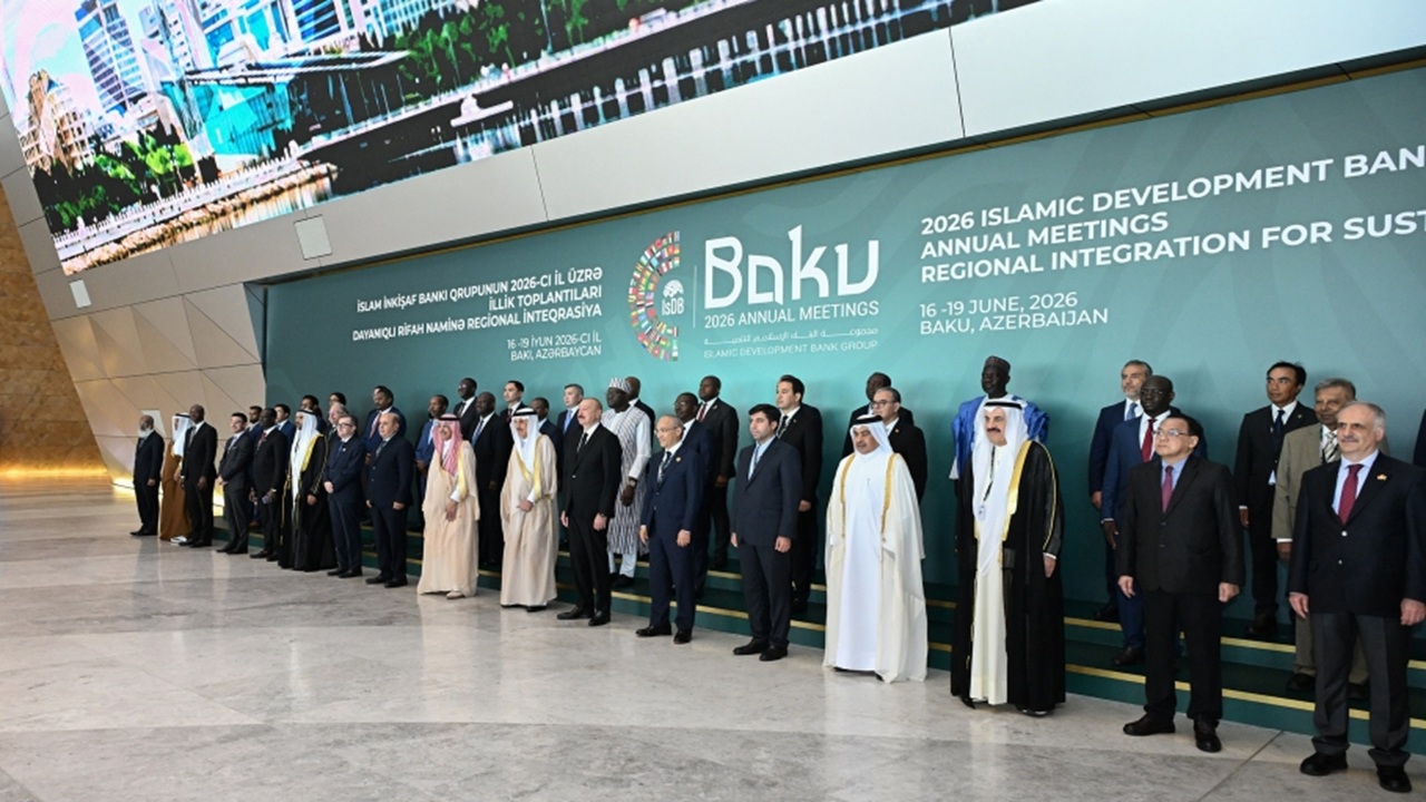 islam-kalkinma-bankasinin-yillik-toplantisinda-karabag-icin-tarihi-imzalar-atild