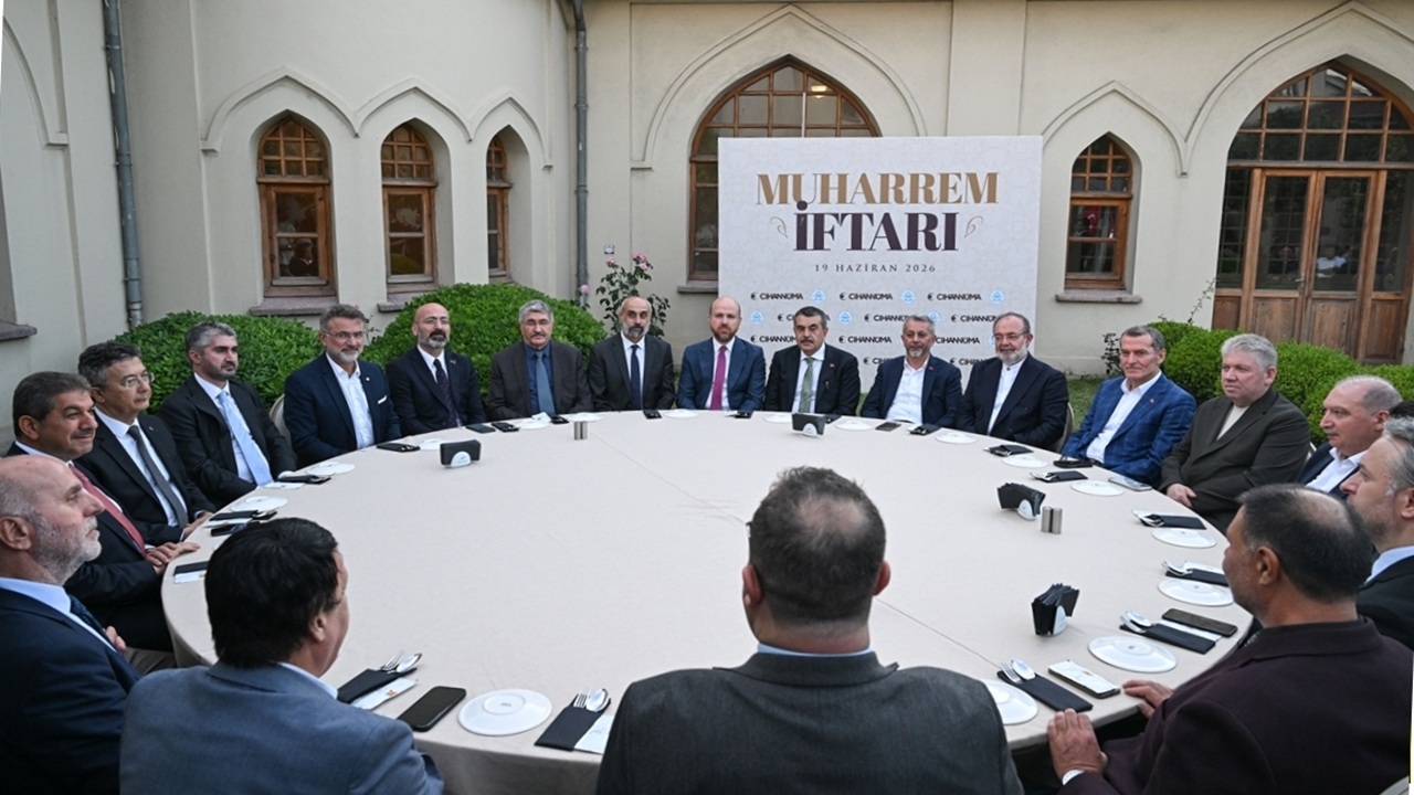 bilal-erdogan-kerbela-ve-muharrem-her-muslumanin-ortak-mektebidir