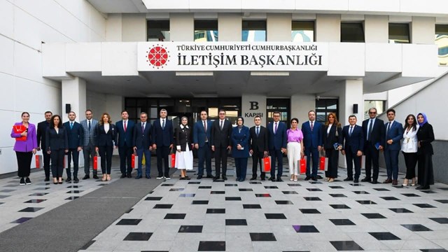 azerbaycan-in-sosyal-guvenlik-heyeti-deneyim-paylasimi-icin-turkiye-de