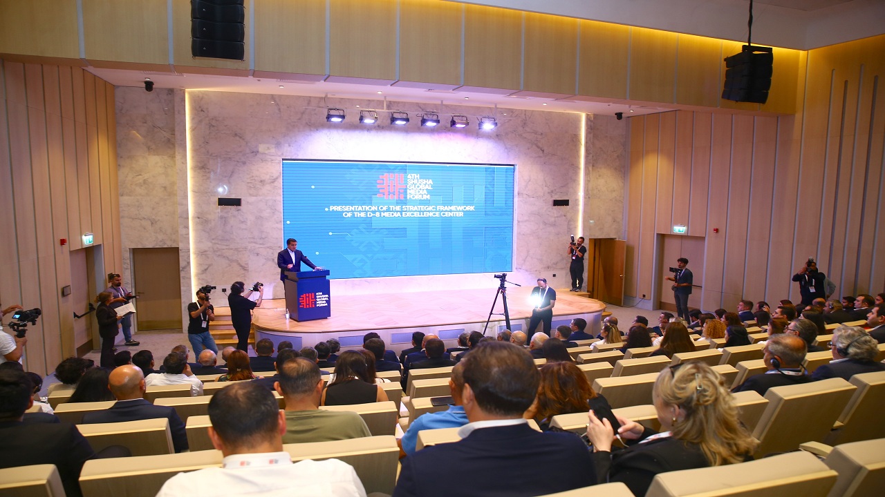 azerbaycanda-gelisen-8-ulke-d8-teskilati-bunyesinde-faaliyet-gosterecek-d8