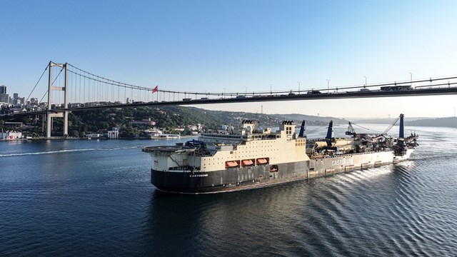 turk-bogazlarindan-yilin-ilk-yarisinda-40-binden-fazla-gemi-gecti