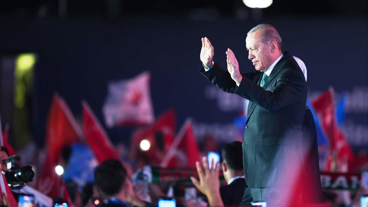cumhurbaskani-erdogan-ak-parti-bundan-25-sene-once-milletimizin-umudu-olarak