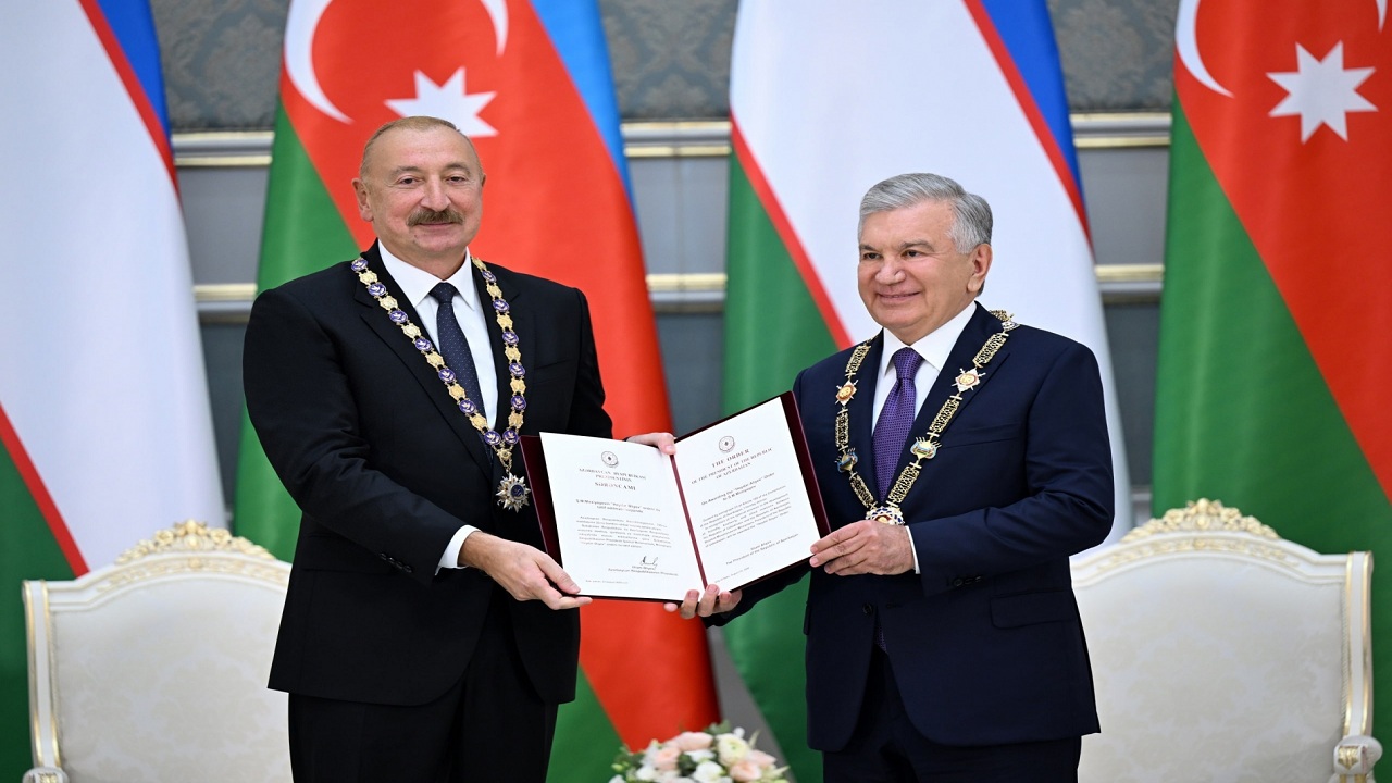 azerbaycan-ve-ozbekistan-arasinda-ebedi-dostluk-anlasmasi-imzalandi