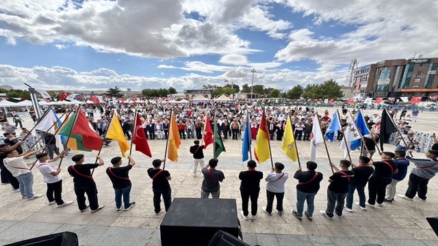 turk-dunyasi-bulusmasi-kirsehirde-8-geleneksel-karacakurt-turkmen-toyu-yapild
