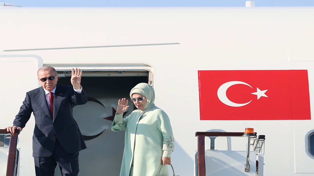 cumhurbaskani-erdogan-kirgizistana-gitti