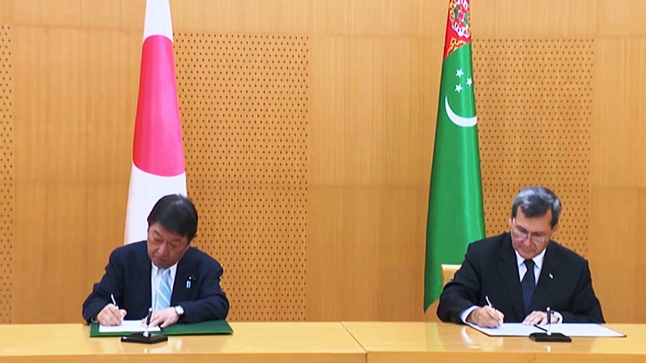 turkmenistan-ile-japonya-arasinda-sanayi-enerji-ve-teknoloji-alaninda-yeni-done