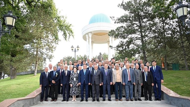taskent-te-ozbekistan-ve-kazakistan-yazarlar-forumu-gerceklestirildi