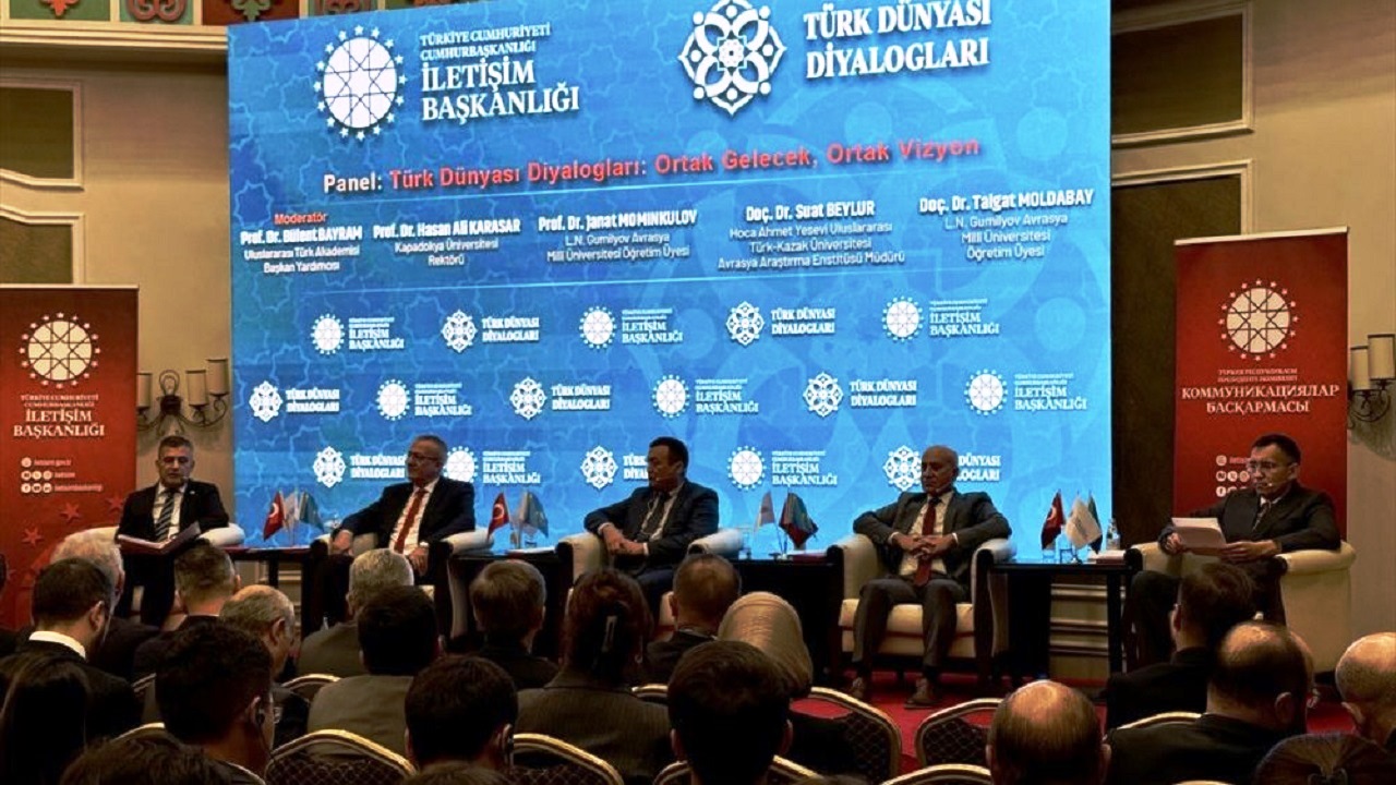 tdt-ankara-zirvesi-oncesi-ilk-durak-astana-turk-dunyasi-diyaloglari