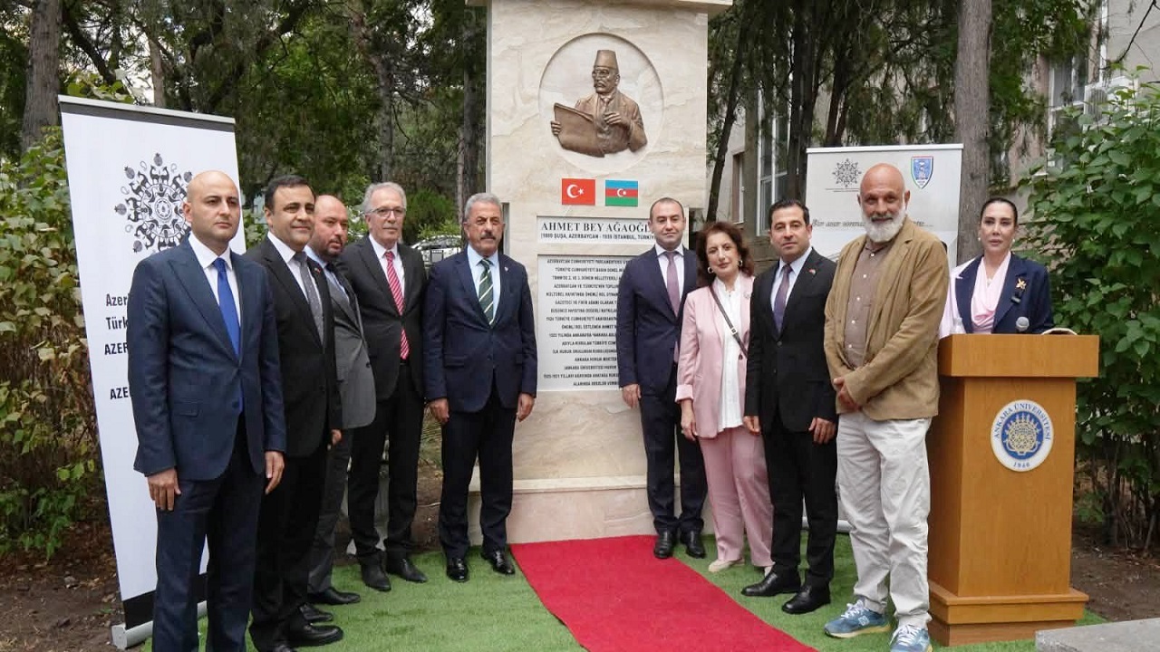 turk-dunyasinin-oncu-fikir-insani-ahmet-agaoglu-ankarada-anildi