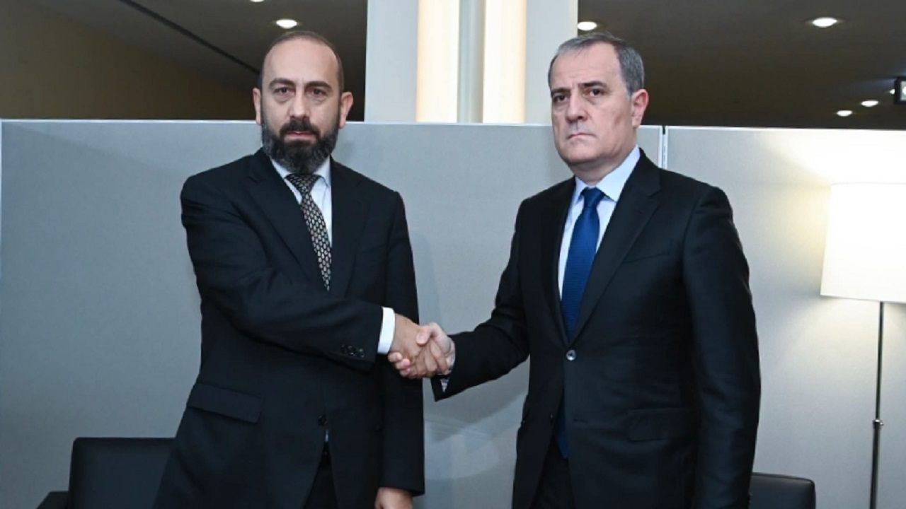 azerbaycan-ve-ermenistan-disisleri-bakanlari-new-york-ta-bir-araya-geldi
