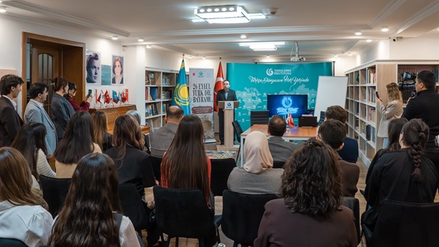 astana-da-ilk-kez-duzenlenen-yarisma-turkce-severleri-bir-araya-getirdi