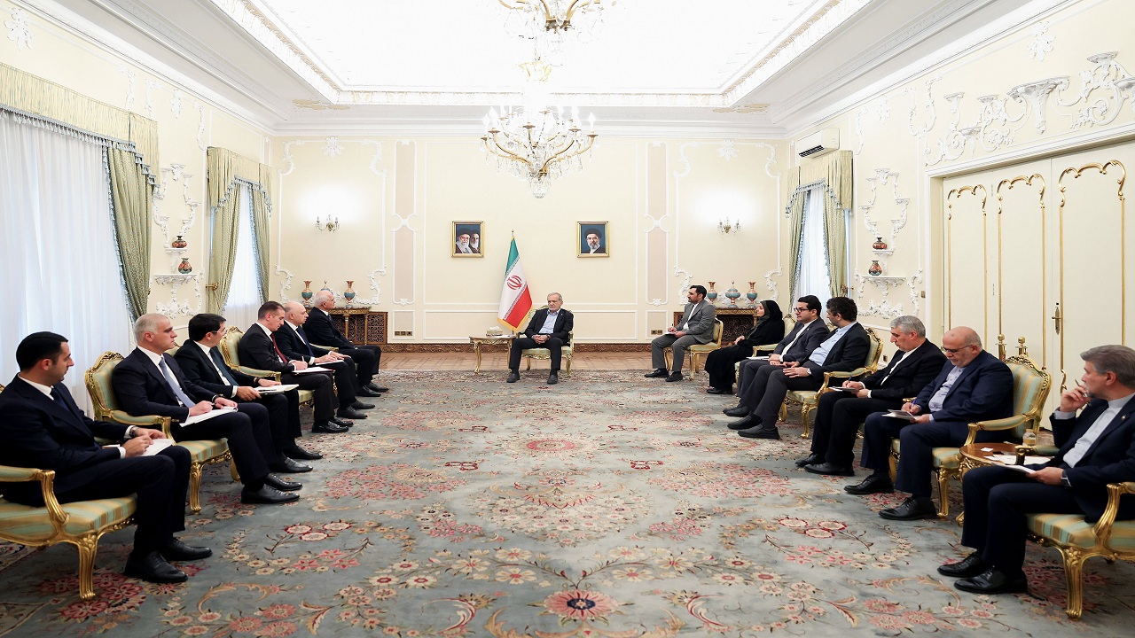 pezeskiyan-sinirlar-iran-azerbaycan-iliskilerinin-gelismesine-engel-olmayacak