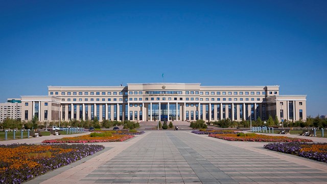 kazakistan-dan-husilerin-suudi-arabistan-a-yonelik-saldirilarina-kinama