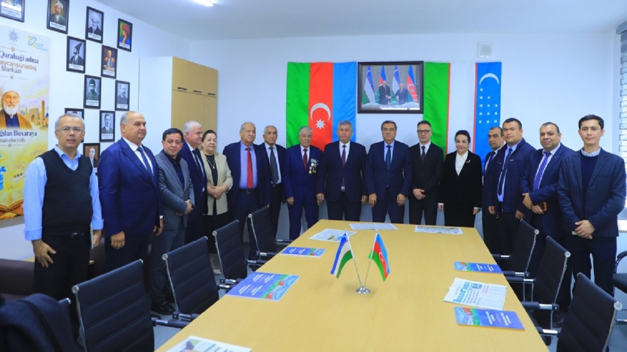 buhara-da-azerbaycan-bilim-merkezi