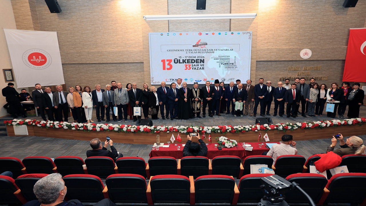 talas-ta-2-turk-dunyasi-sair-ve-yazarlar-bulusmasi-sona-erdi