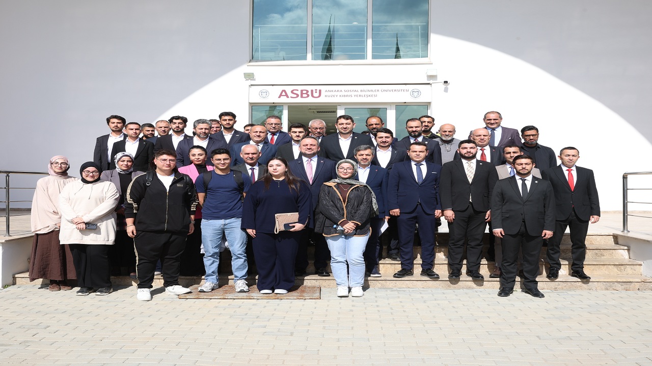 kktc-de-dogu-akdeniz-ve-filistin-meselesi-ele-alindi