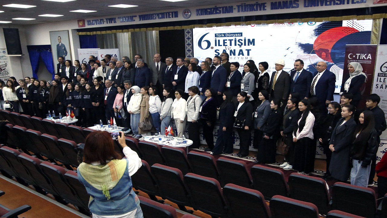 turk-dunyasi-iletisim-ve-sanat-sempozyumu-kirgizistan-in-baskenti-biskek-te-basl