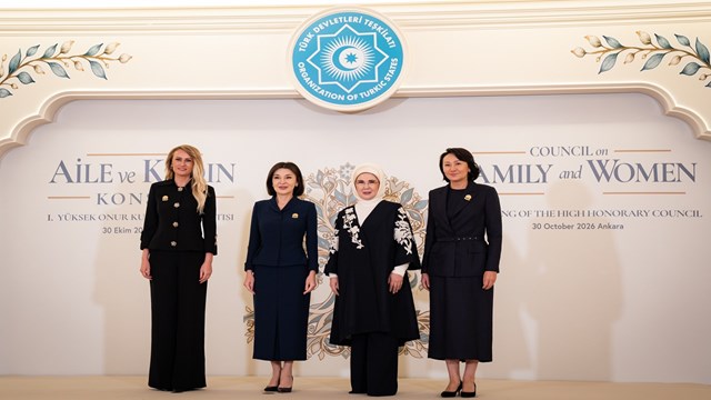 emine-erdogan-turk-dunyasina-ozgu-aile-ve-kadin-perspektifi-olusturmaliyiz