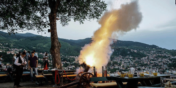 saraybosna-ramazanda-baska-guzel