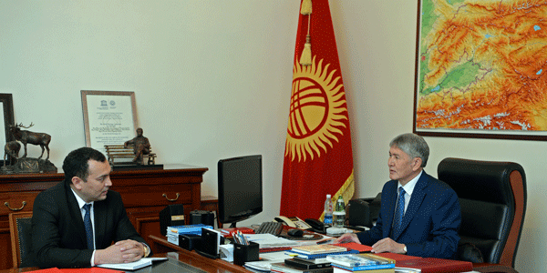 atambayev-gorevine-basladi