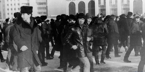 kazakistan-39-da-jeltoksan-olaylarinin-yildonumu